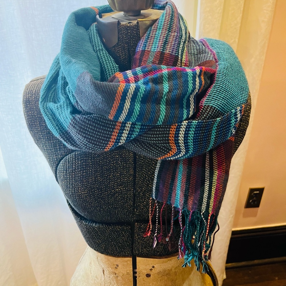 Peruvian Artisan Crafted Scarf - image 1